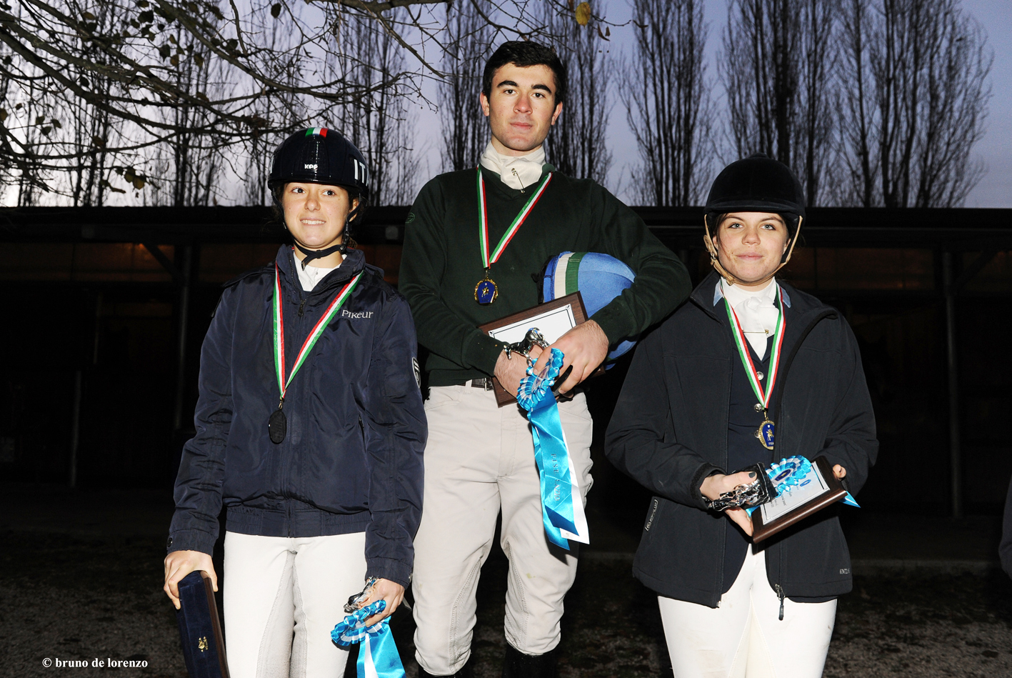 JUNIORES